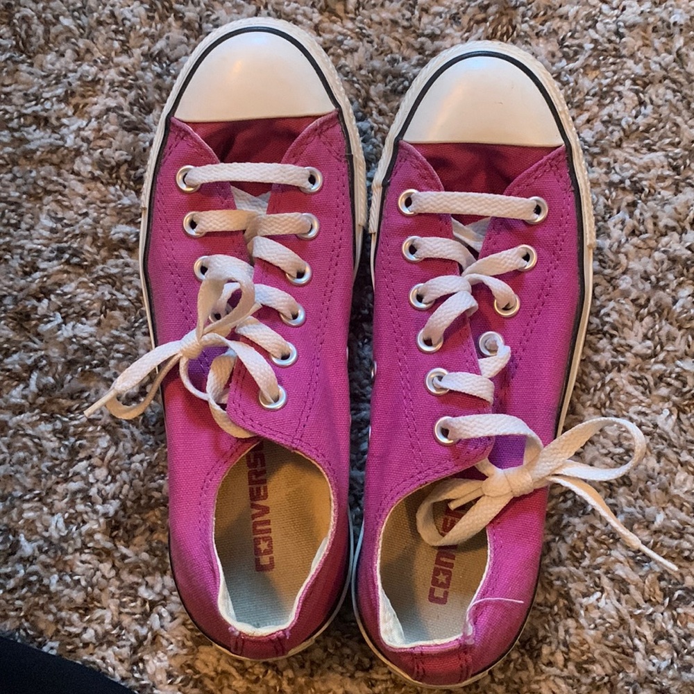Women’s converse